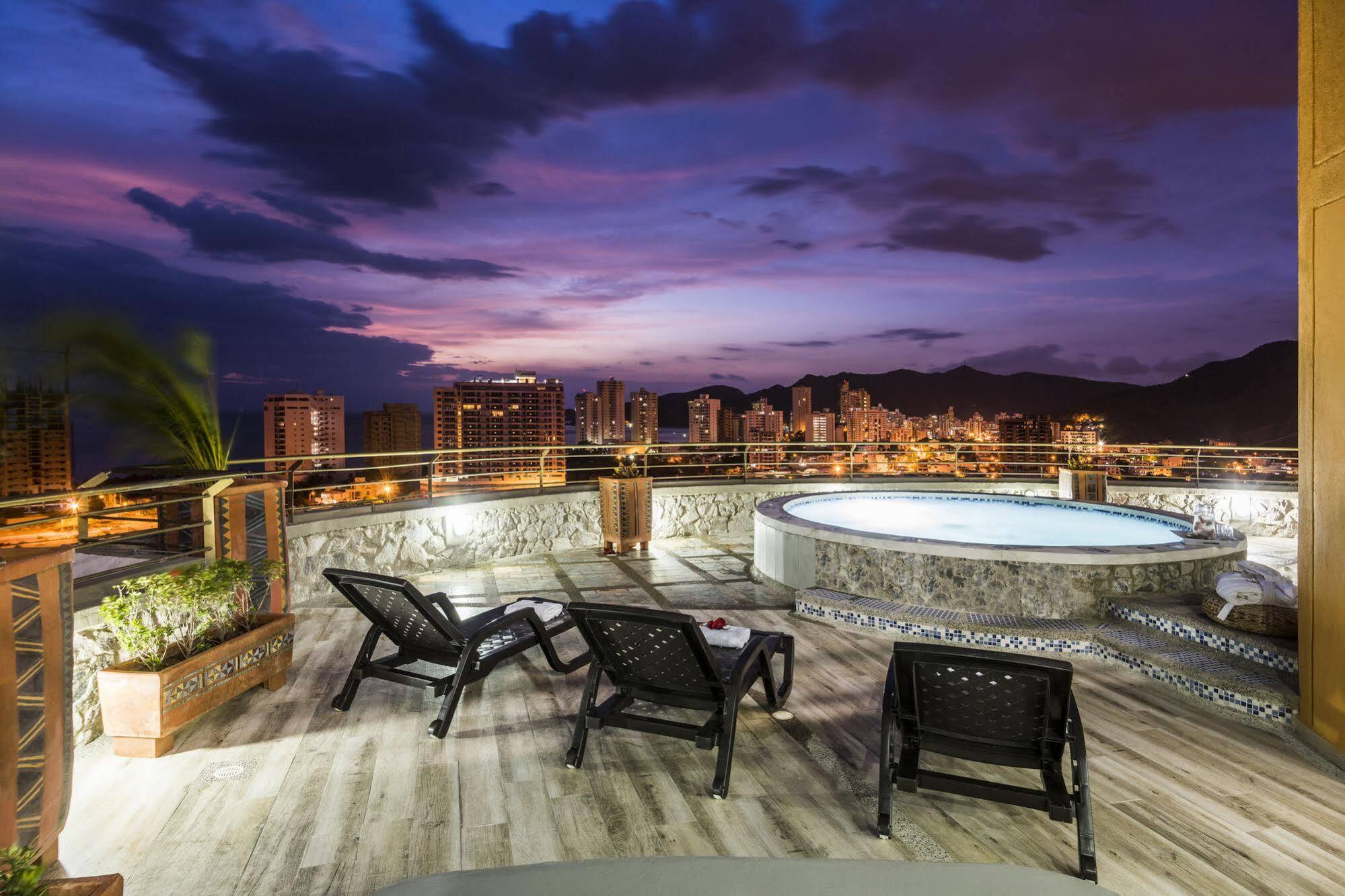 Terrazas Tayrona Travelers Apartamentos Y Suites Santa Marta  Kültér fotó